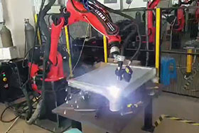 创想智控：氩弧焊焊缝自动跟踪