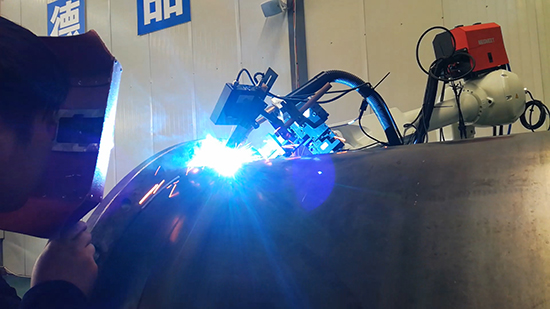 创想智控-焊缝跟踪两种工作方式的特点介绍