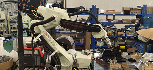 机器人|激光跟踪自适应焊接技术