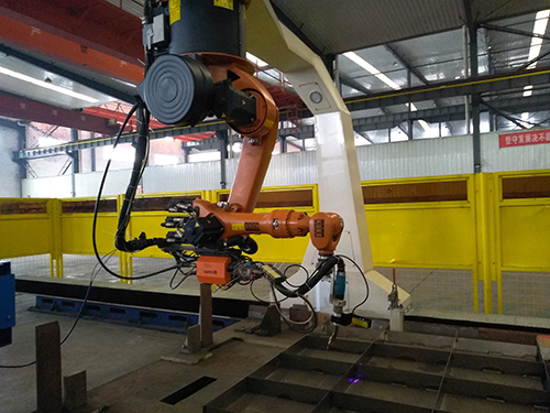 创想激光视觉焊缝跟踪传感器，助力中厚板焊接智能化