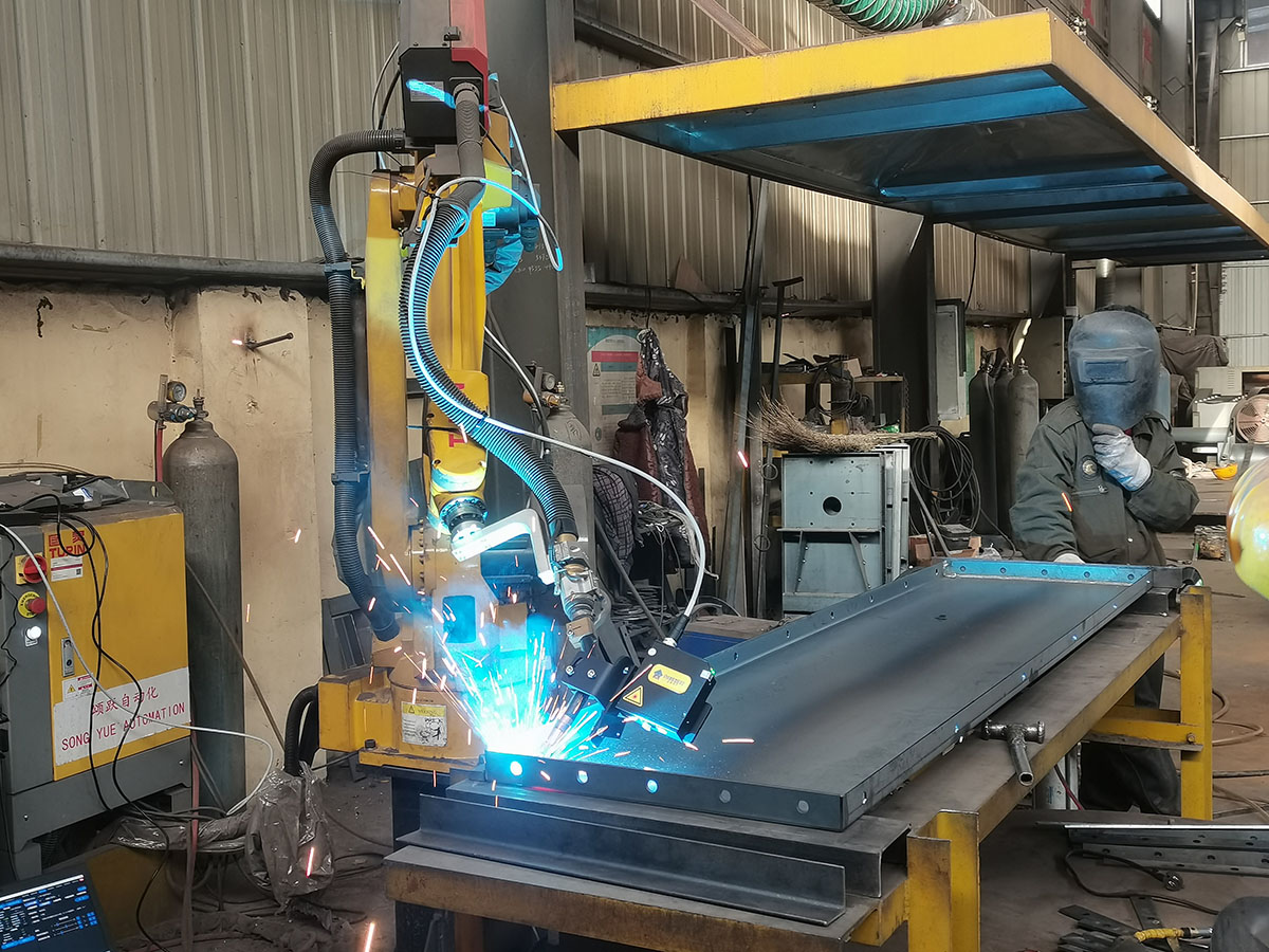 焊接机器人示教操作流程