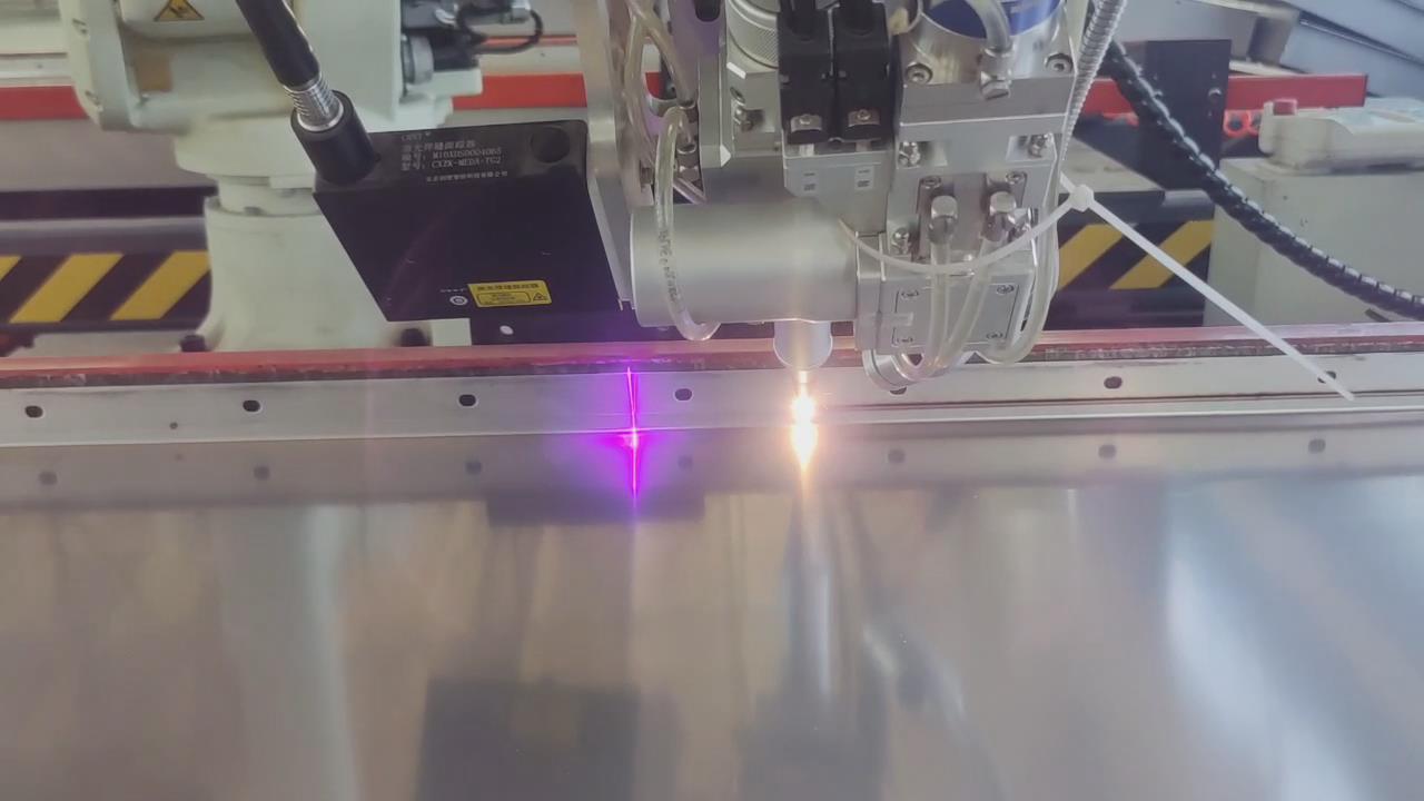 适用于多种焊接场景，激光焊缝跟踪系统如何满足不同需求