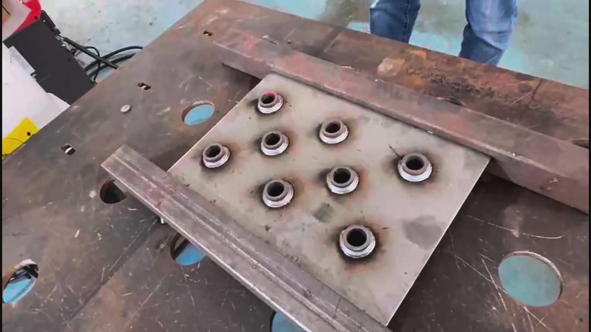 创想智控焊缝激光跟踪系统在管板免示教焊接的应用